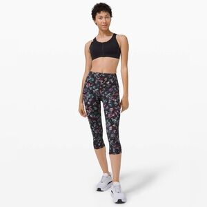 Lululemon Fast and Free Crop II 19" *Non-Reflective size 10